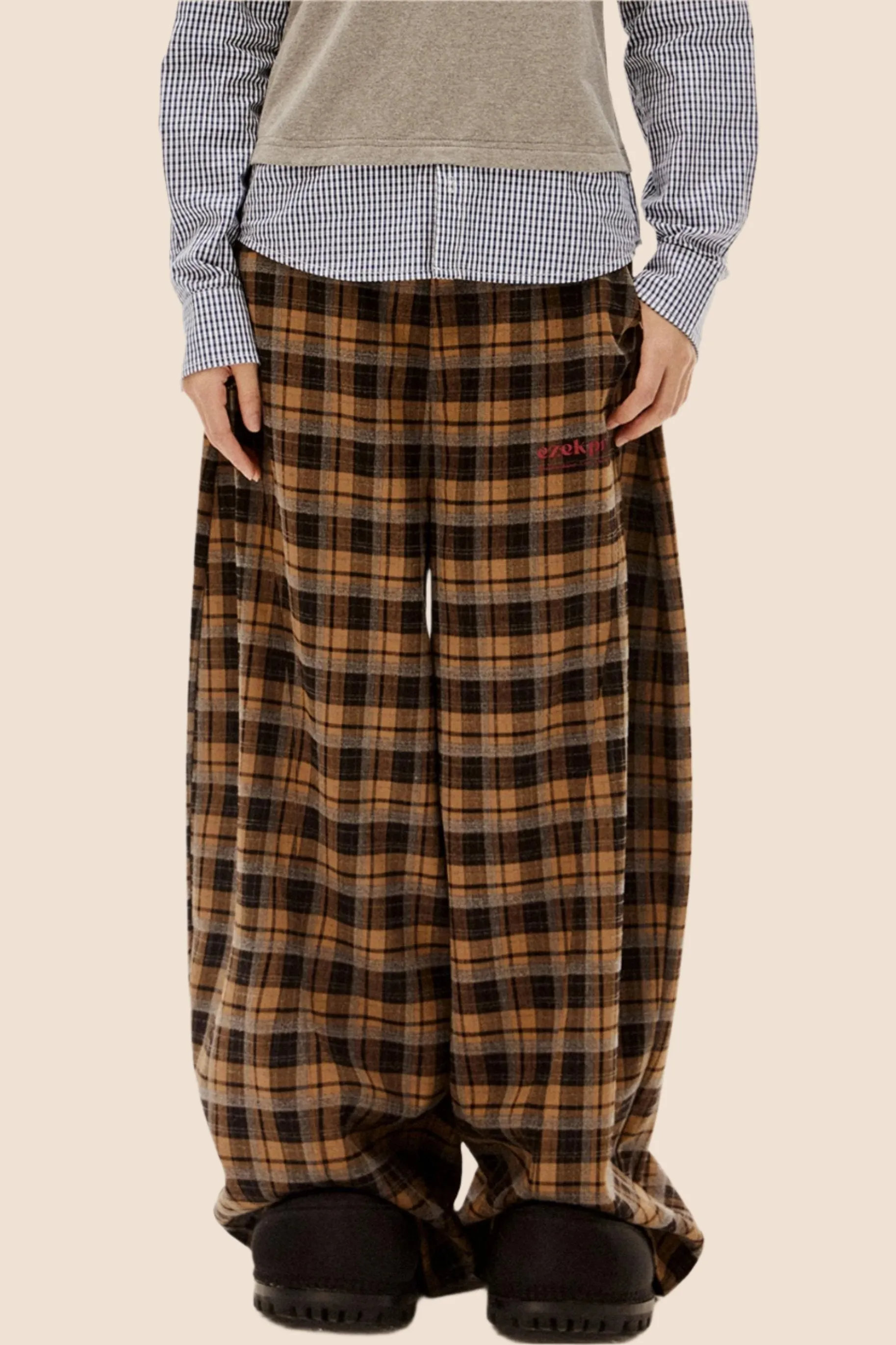 Casual Straight-Leg Plaid Pants