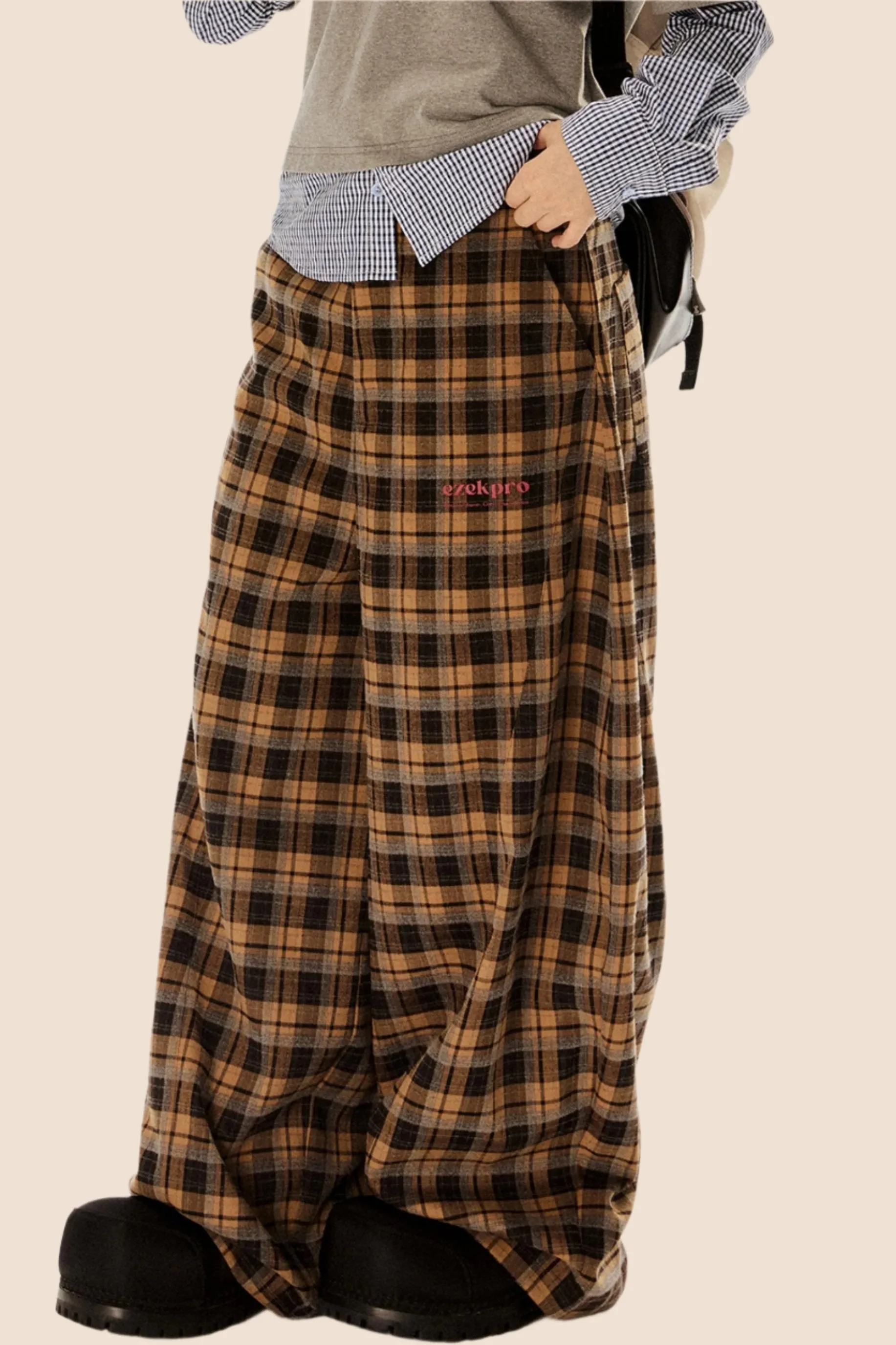 Casual Straight-Leg Plaid Pants