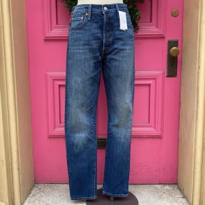 Levis skinny leg button fly jeans size 8 NWT