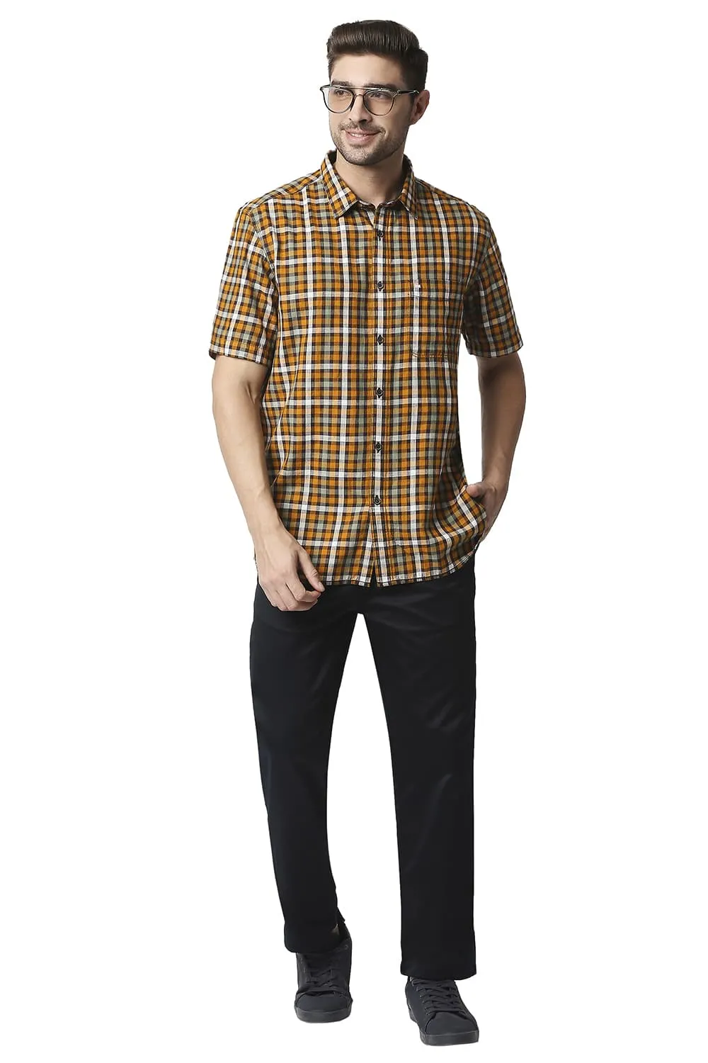 Slim Fit Slub Twill Checks Halfsleeves Shirt